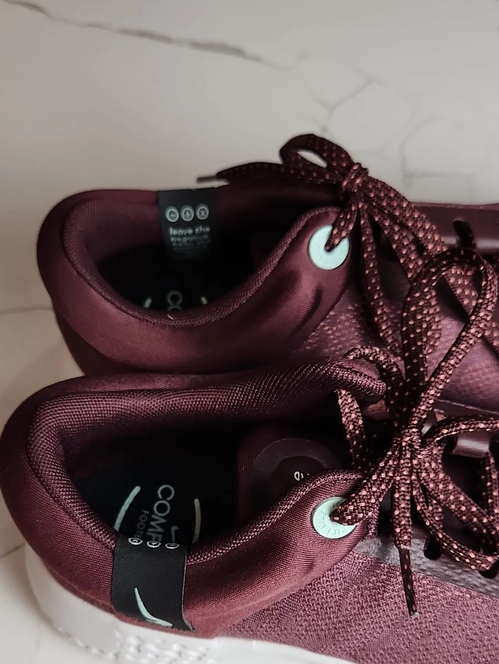 Nike Women's Renew Serenity Run 2 